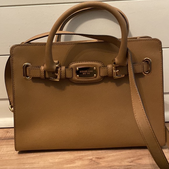 Michael Kors Hamilton Satchel - Picture 2 of 16